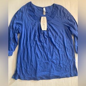 NWT white stag blue shirt